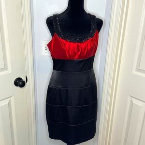 Bisou Bisou - Size 10 - Red & Black Cocktail Dress